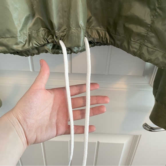 Juicy Couture Quarter-Zip Turtleneck Windbreaker - Picture 6 of 7